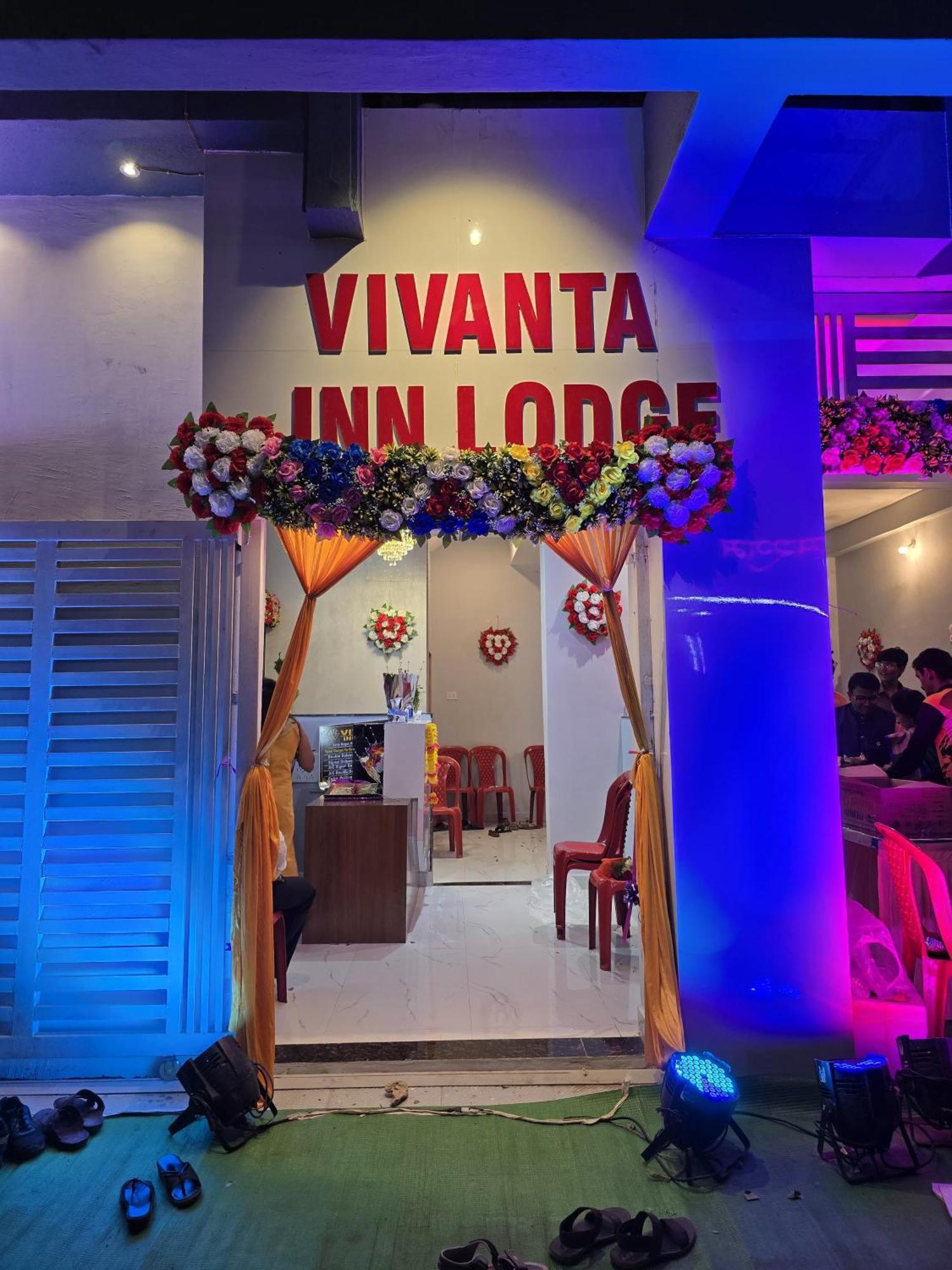 Vivanta Inn Lodge, Солапур Екстериор снимка